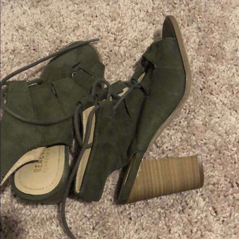 Green Block heel - Picture 2 of 2